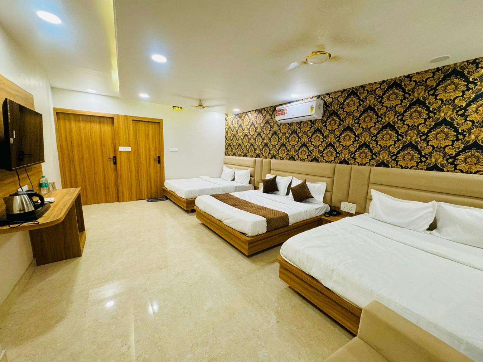 Hotel Najaf Palace Аджмер Экстерьер фото